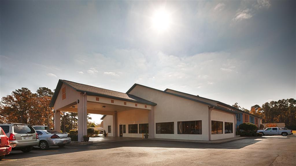 Americas Best Value Inn & Suites Bastrop Esterno foto