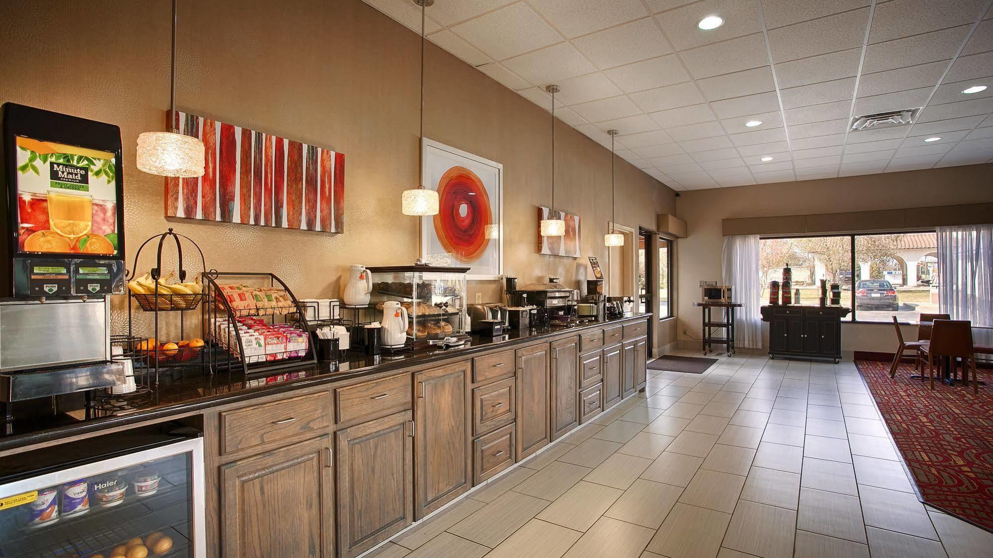 Americas Best Value Inn & Suites Bastrop Ristorante foto
