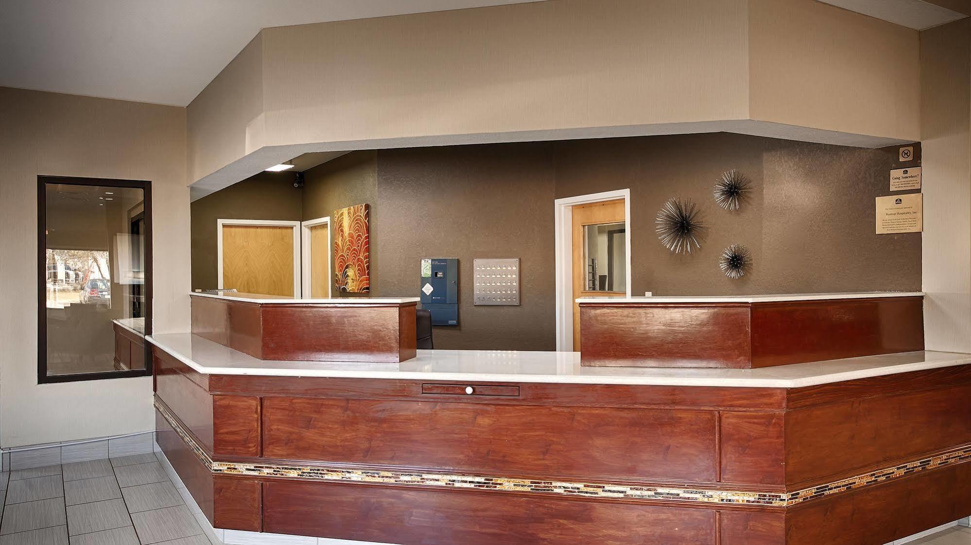 Americas Best Value Inn & Suites Bastrop Interno foto
